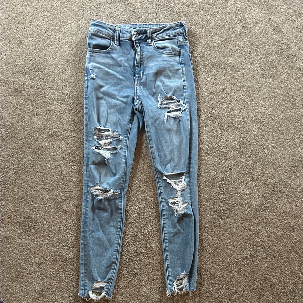 American Eagle Outfitters Light Blue Distressed Skinny Jeans